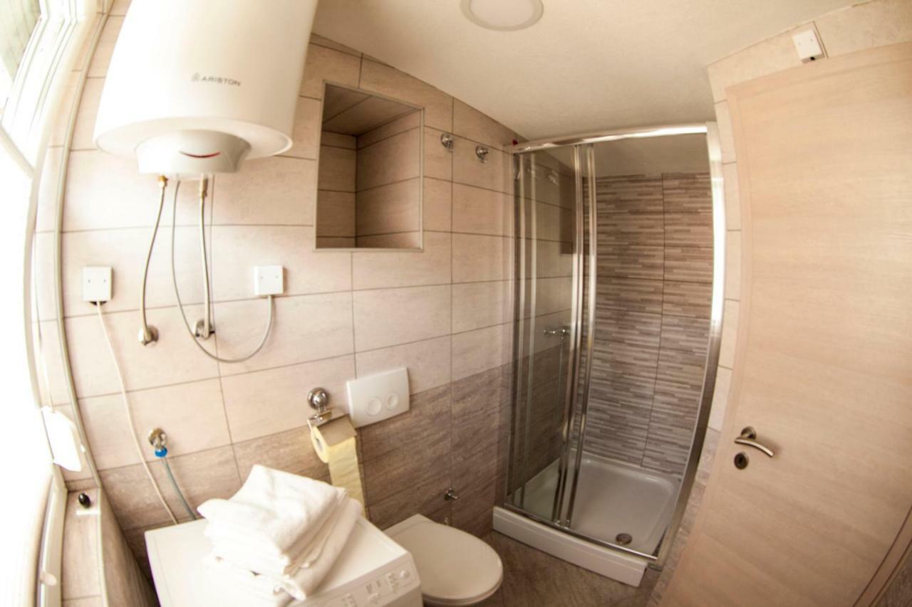 Apartamento Fontana Izola Exterior foto
