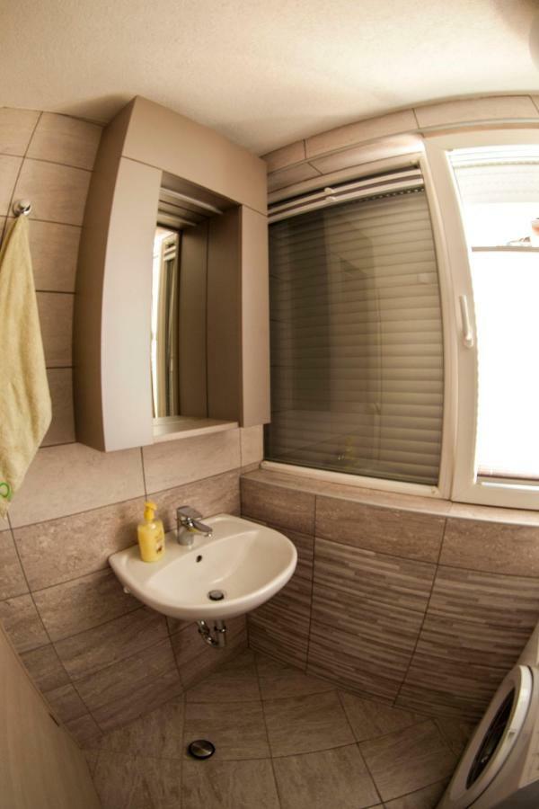 Apartamento Fontana Izola Exterior foto